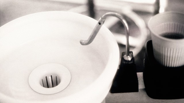 PHOTO: An 82-year-old Italian woman died after she contracted Legionnaires' disease from the water in her dentist's office.