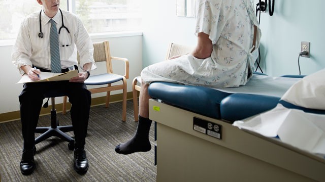 PHOTO: New recommendations for routine prostate cancer screening fire up the debate over PSA testing.