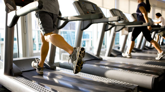 PHOTO: People who exercise spend 43 percent fewer days with upper-respiratory infections, according to an Appalachian State University study.