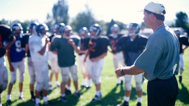 PHOTO: Fewer than 6 percent of doctors fully follow national guidelines for assessing sudden cardiac death risk during high school sports physicals.