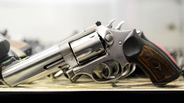 PHOTO: A Smith & Wesson .357 magnum revolver is displayed for customers at the Los Angeles Gun Club in Los Angeles.