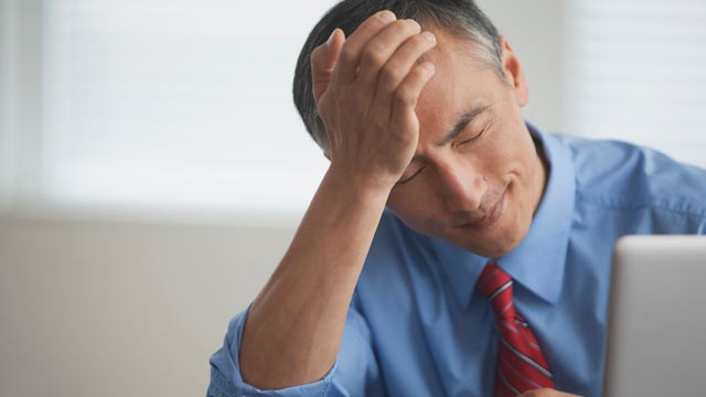 PHOTO: Headaches could be a sign of heart problems.