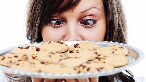 gty_woman_staring_at_cookies_diets_thg_130927_16x9_608.jpg