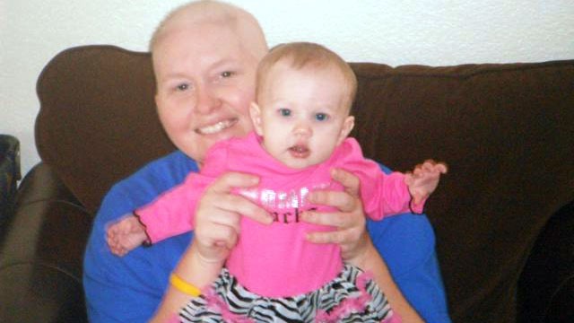 PHOTO: riana Cox died of malignant melanoma at 33 and now her daughter Addison has the same disease, passed through the placenta.