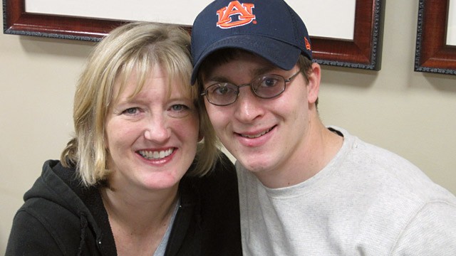PHOTO: Allison Batson and Clay Skelly