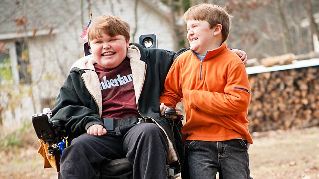 PHOTO: Austin, left, and Max Leclair both have Duchenne muscular dystrophy, but only one gets healing medication.
