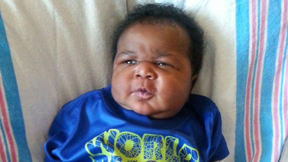 PHOTO: A Florida woman gave birth to a record-breaking baby, who weighed over 14 pounds.