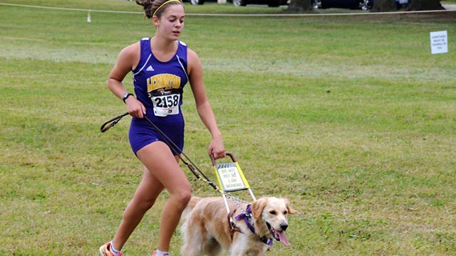 Stargardt's Disease: Blind Teen Runner Chases Dreams With Guide ...