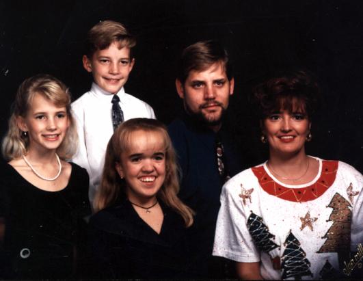 20/20 dwarf family slideshow
