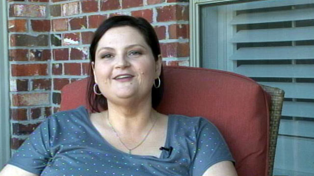 PHOTO: efore undergoing sleeve gastrectomy surgery last year, Holly Matherne weighed 370 pounds and was a size 32. Less than a year later, she is a size 18 and still dropping.