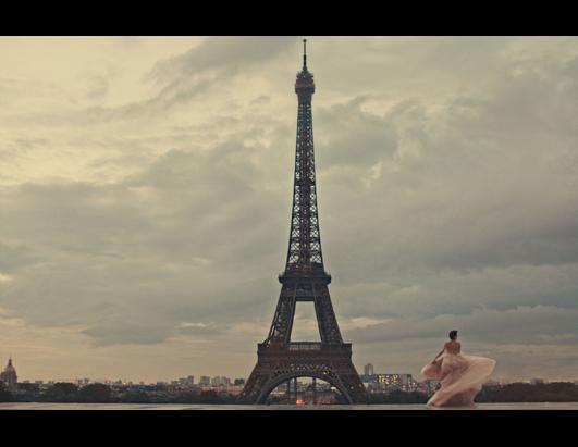 Cancer Patient Gets Paris Photo Shoot