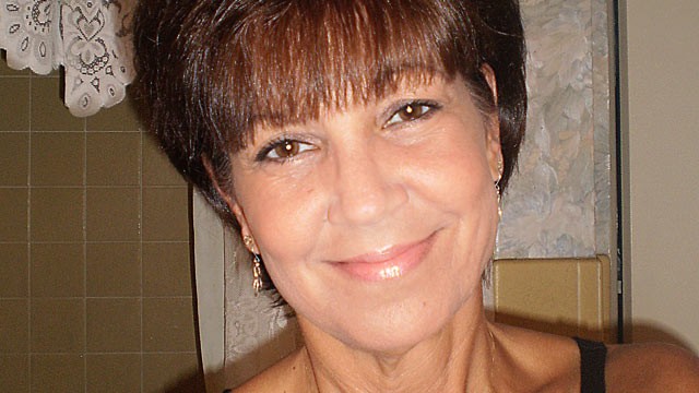PHOTO: Karen Witkus was diagnosed with colon cancer after putting off a colonoscopy for three years.