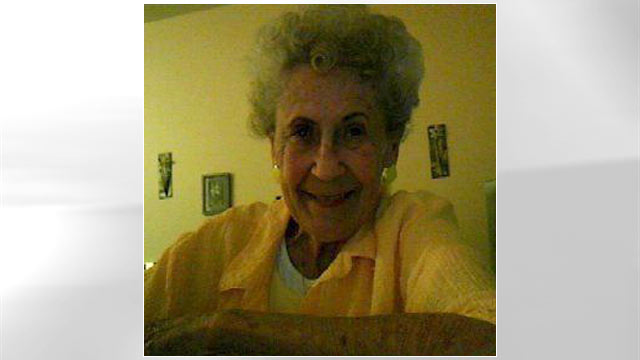 PHOTO: Lorraine Bayless, 87, was a resident of Glenwood Gardens independent living facility in Bakersfield, Calif.