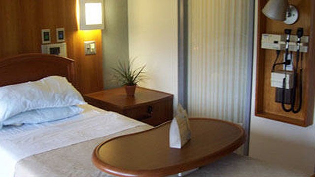 PHOTO: An image from the Mount Sinai Medical Center website
Women & Childrens Health Services page. At the Mount Sinai Medical Center in New York private maternity rooms run an extra $500 - $850 per night depending on the size of the room and the view
