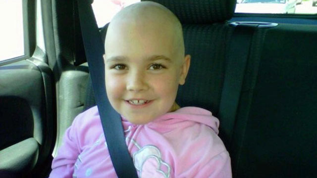 PHOTO: Natalie Cosman, 8, was diagnosed with ovarian cancer in June 2011.