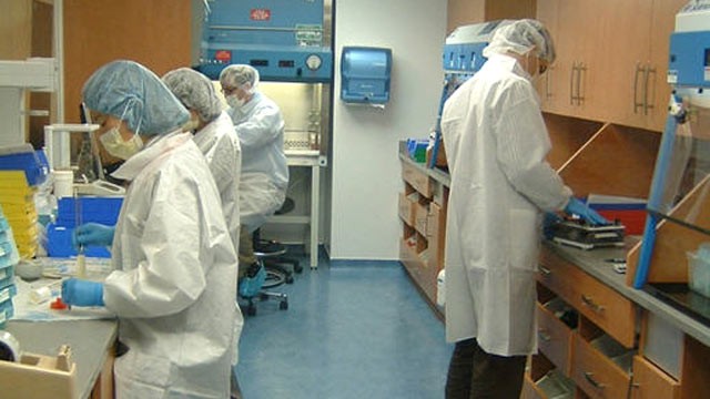PHOTO: Johnson Compounding and Wellness Center in Massachusetts tailors drugs for individual patients.