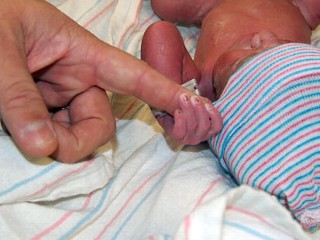 Having 5 Babies: The Challenge of Pregnancy With Quintuplets