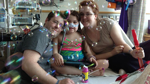 PHOTO: Sarah Murnaghan, 10, has a shot at a lung transplant after a controversial rule effectively pushed her to the bottom of the transplant list because of her age.
