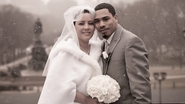 PHOTO: Melinda Muniz, a Philadelphia social worker with leukemia, got a second chance at life -- and wedding photos.