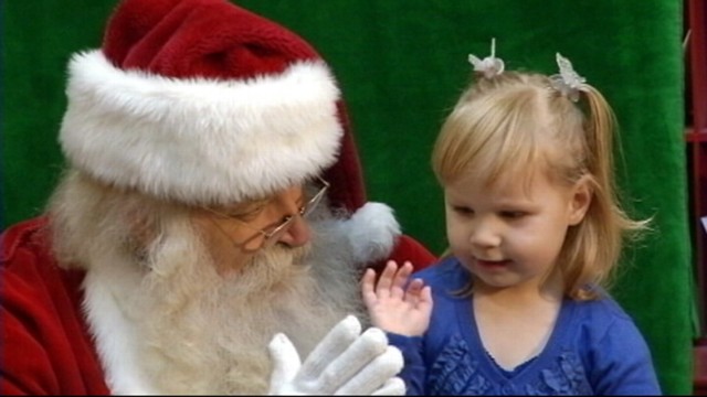 VIDEO: Minnesota mall Santa takes part in event catered to kids with autism.