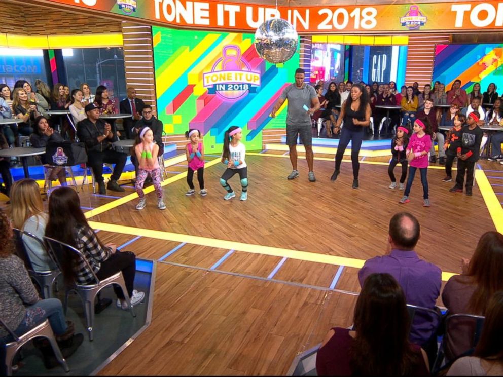 PHOTO: Celebrity trainer Latreal Mitchell shares exercises for kids on Good Morning America, Jan. 12, 2018.