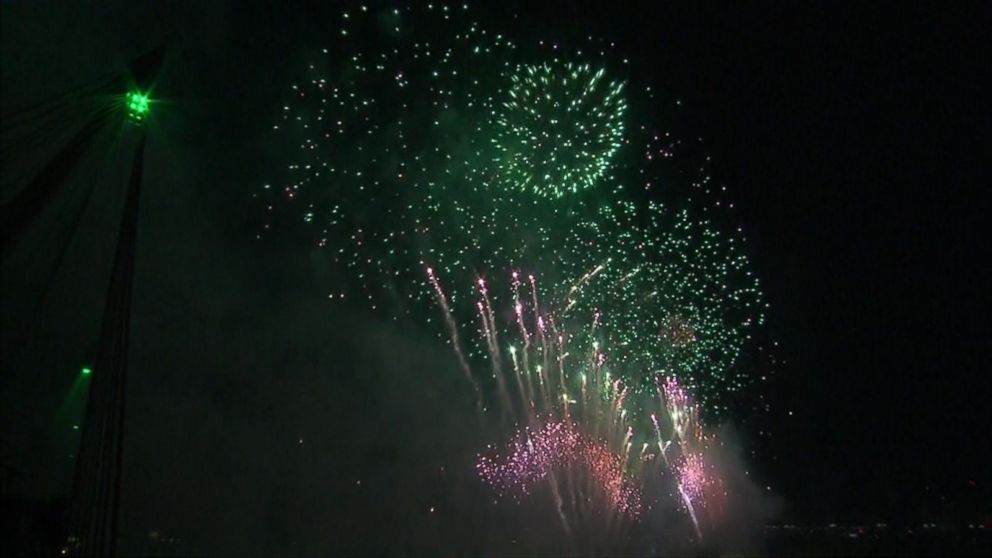 VIDEO: London rings in the New Year with fireworks display.