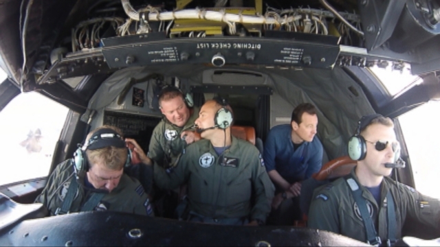 VIDEO: ABC News Clayton Sandell joins the Royal New Zealand Air Force in their search for the missing Malaysia Airlines plane.