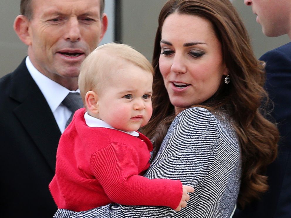 PHOTO: Kate, the Duchess of Cambridge, holds Prince George as they say goodbye before they board their flight in Canberra, Australia, April 25, 2014.