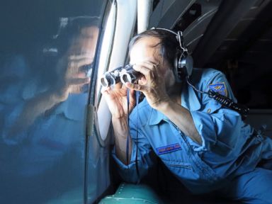 US Officials Believe Missing Plane Crashed in Indian Ocean