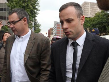 Prosecutor Accuses Pistorius of 'Tailoring His Evidence'