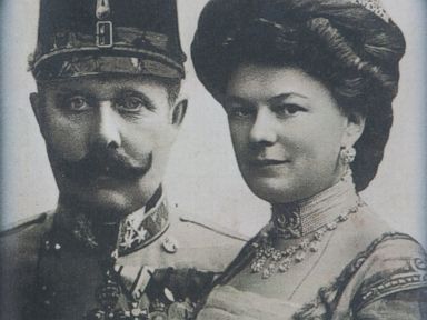 AP_archduke_franz_ferdinand_sofia_von_hochenberg_jt_140628_4x3t_384.jpg