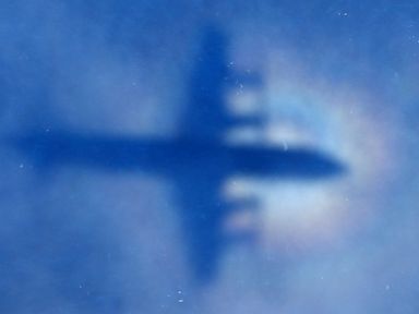 Debris Studied for Possible Link to Missing Flight 370