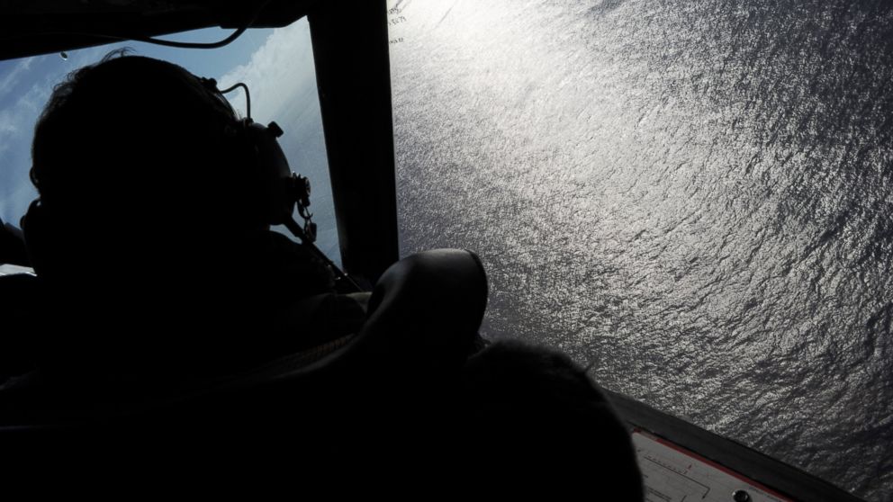 No Plane, Many Discoveries in Yearlong Search for Flight 370
