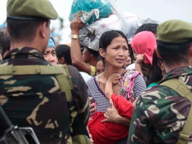 US Teen Saw Women, Kids Trapped in Typhoon's Ruin