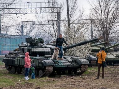 US and Russia 'Closer' to Resolving Ukraine Crisis