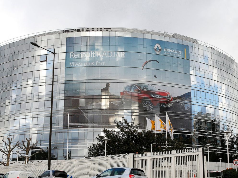 PHOTO: French car manufacturer Renault headquarters in Boulogne Billancourt, near Paris, is pictured Jan. 14, 2016.
