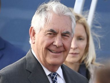 Kremlin demanding clarity on US' Syria policy, as Tillerson arrives in Moscow