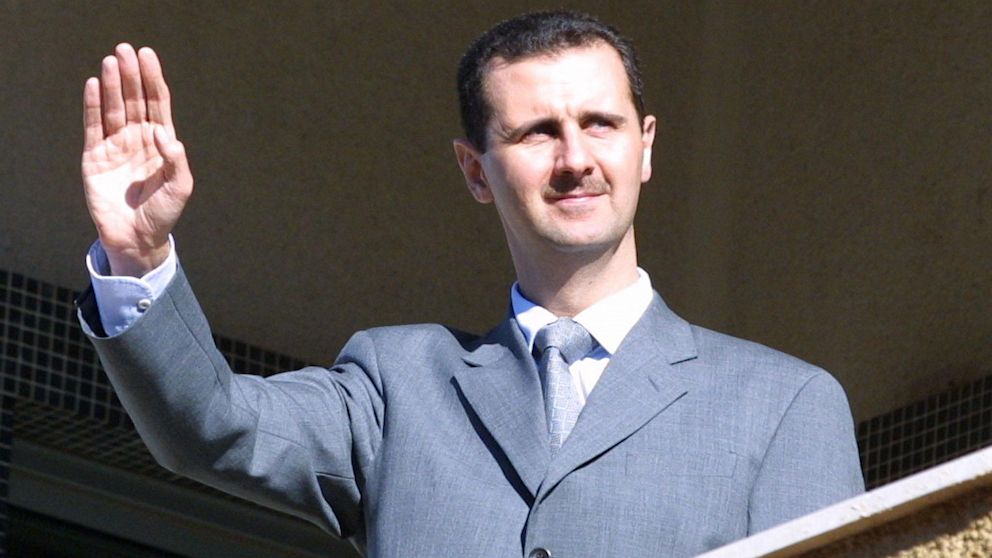 GTY_bashar_al_assad_balcony_tk_130829_16