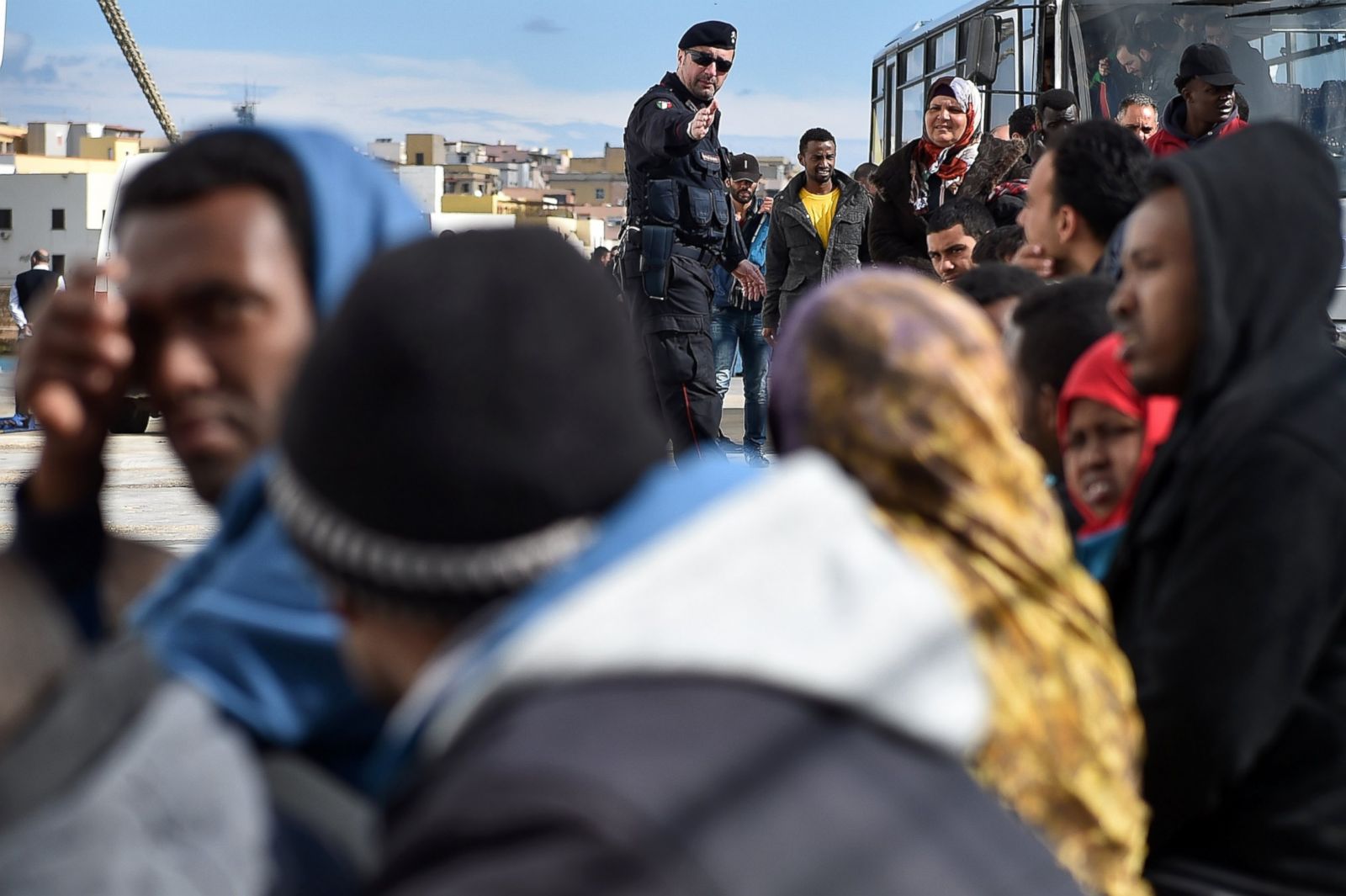 Thousands of Libyan Refugees Reach Italy Photos Image 5 ABC News