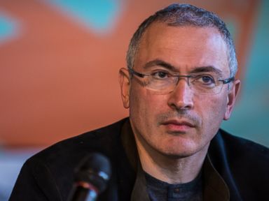 Once-Jailed Oligarch 'Ready' to Challenge Putin for Presidency