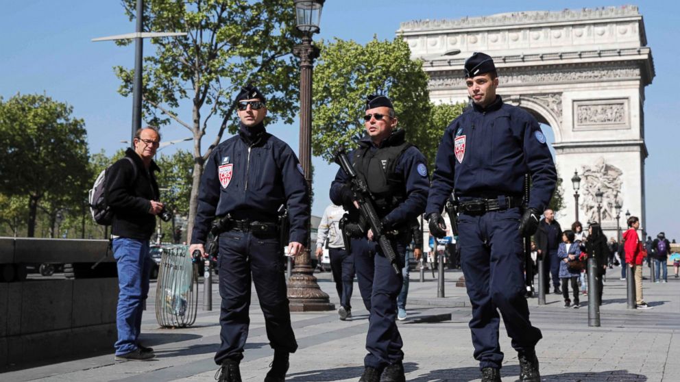 Paris attack gunman named as ISIS-sympathizer Karim Cheurfi