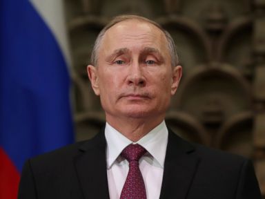 PHOTO: Russian President Vladimir Putin attends a signing ceremony following a meeting with Japanese Prime Minister Shinzo Abe in Tokyo, Japan, Dec. 16, 2016.