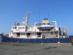 Cyprus: Asylum claims get anti-immigrant group ship ejected Cyprus: Asylum claims get anti-immigrant group ship ejected