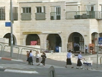 VIDEO: Prime Minister Netanyahu refuses to back down over settlement plans.