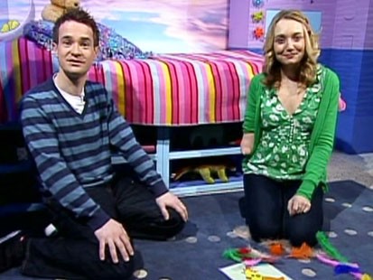 VIDEO: One-armed TV presenter has received complaints.