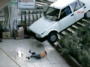 Motor Miracle! Boy vs. Runaway Car