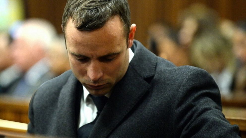 VIDEO: Oscar Pistorius talks about his deceased mother during court testimony.