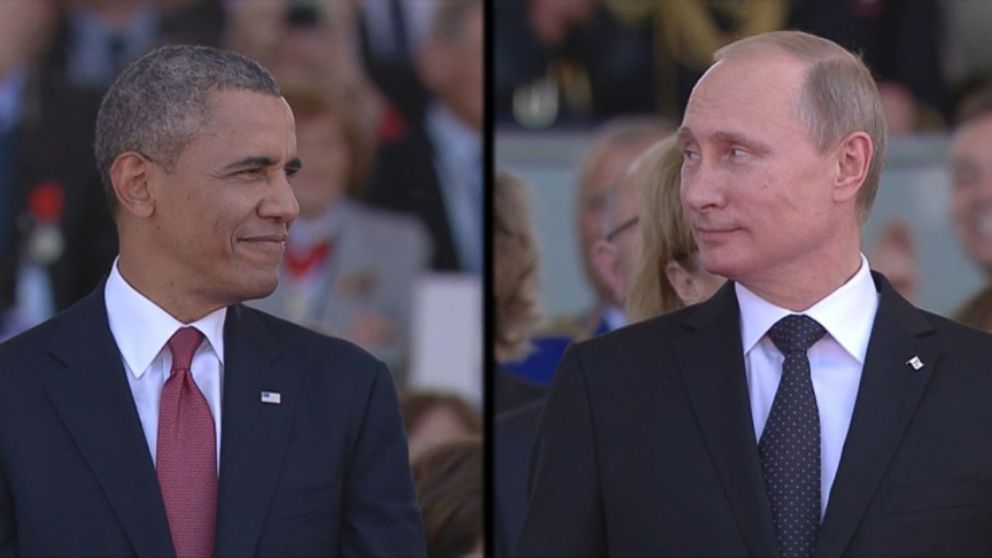 VIDEO: Video broadcasted of the two presidents was met with audience laughter at Sword Beach ceremony.