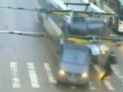 Look Out! Man vs. Runaway Bus