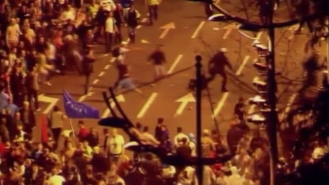VIDEO: Serbian demonstrators demand release of war crimes suspect.